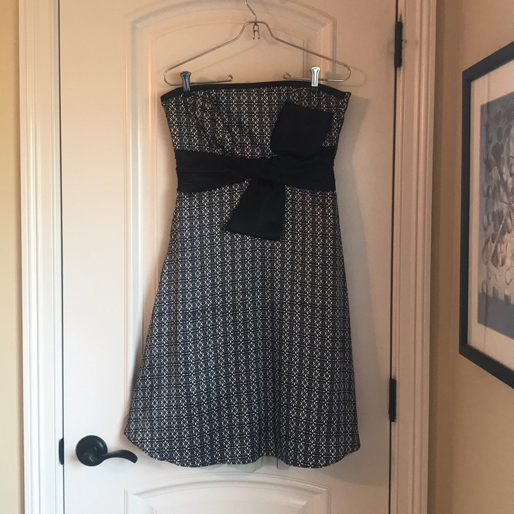 Strapless A-line homecoming dress